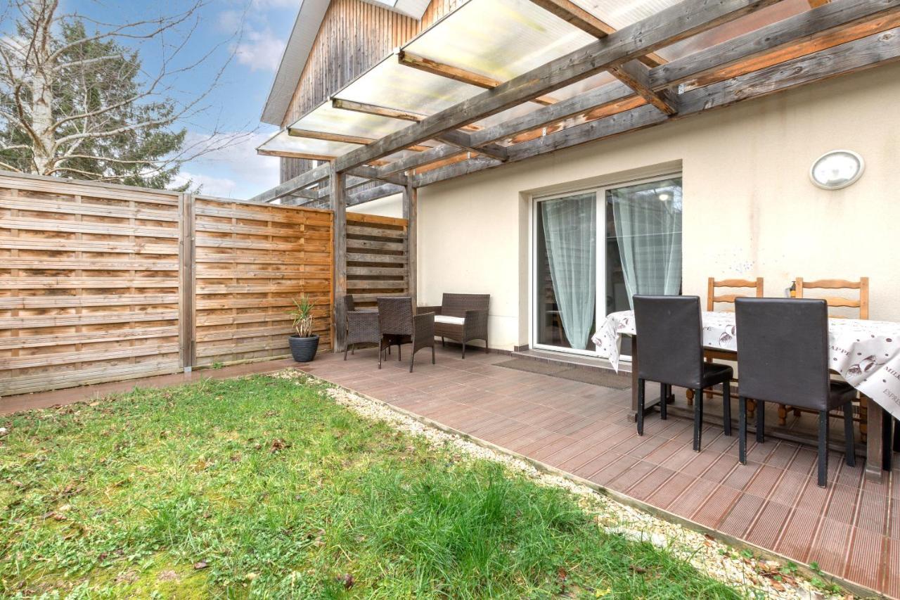 Le Duplex Chessy - 15Min From Disneyland - 2 Private Parkings - Garden - Kingsize & Queensize Bed - Supermarket Behind The House Luaran gambar