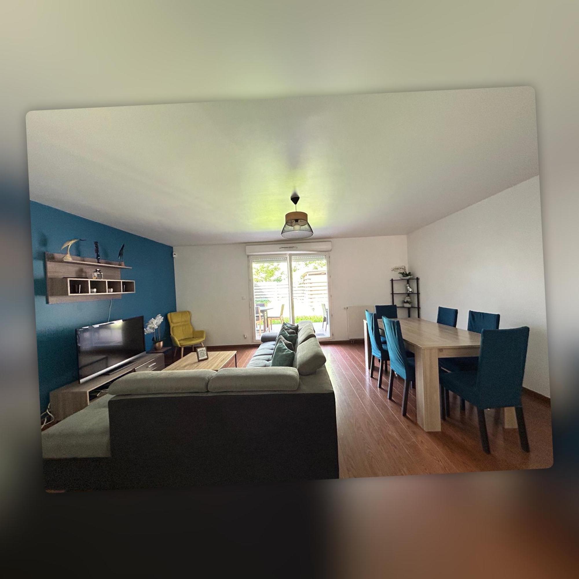 Le Duplex Chessy - 15Min From Disneyland - 2 Private Parkings - Garden - Kingsize & Queensize Bed - Supermarket Behind The House Luaran gambar